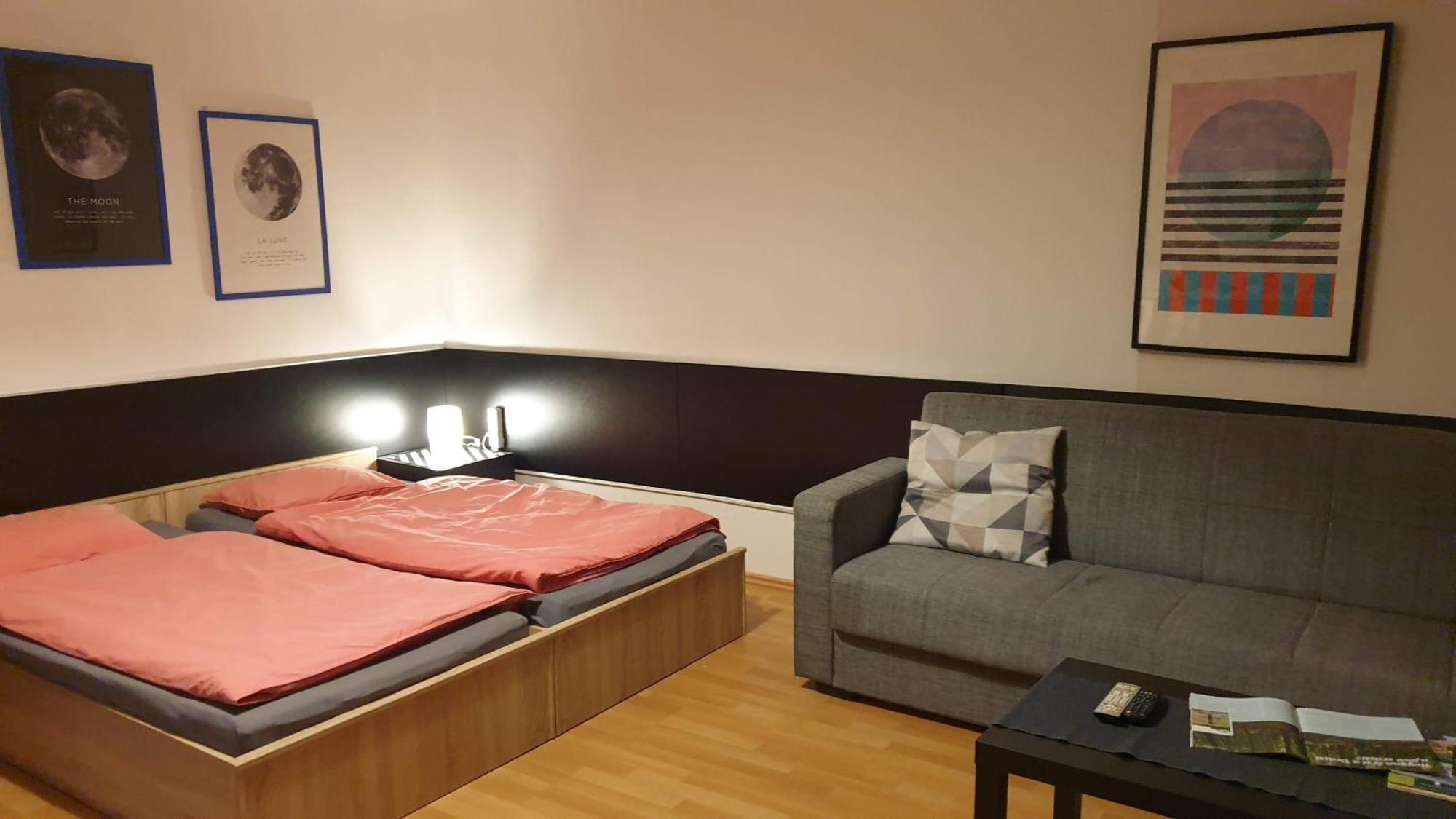 Central Apartman ชาลโกตาร์ยัน ภายนอก รูปภาพ